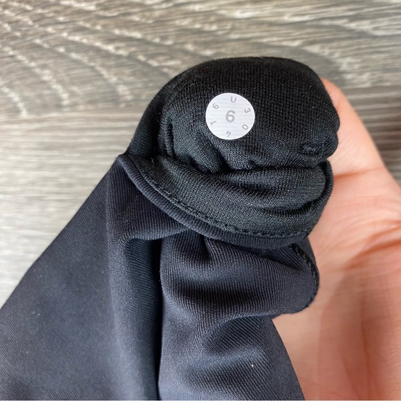 Lululemon reflective leggings high rise EUC Size 6 - Picture 14 of 16